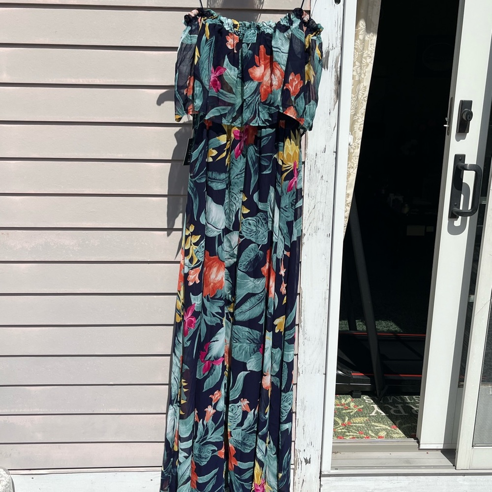 Off shoulder maxi dress